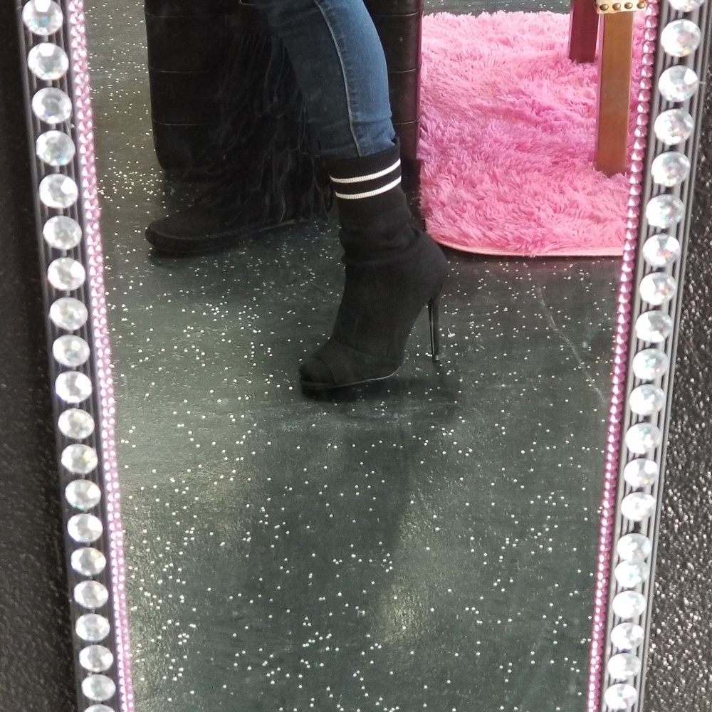 Women's booties